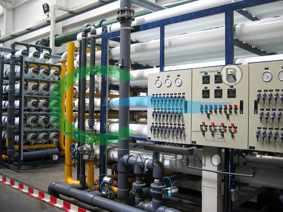 超純水生產(chǎn)設(shè)備的應(yīng)用與原理